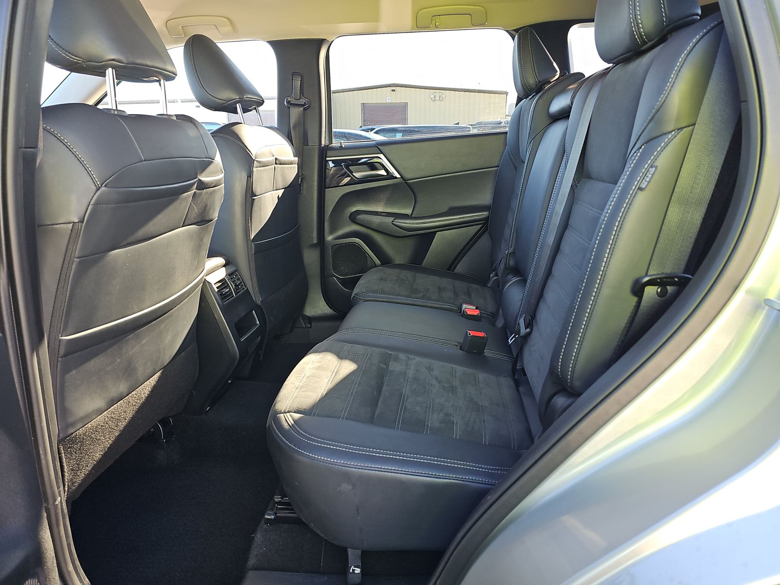 2024 Mitsubishi Outlander SE AWD