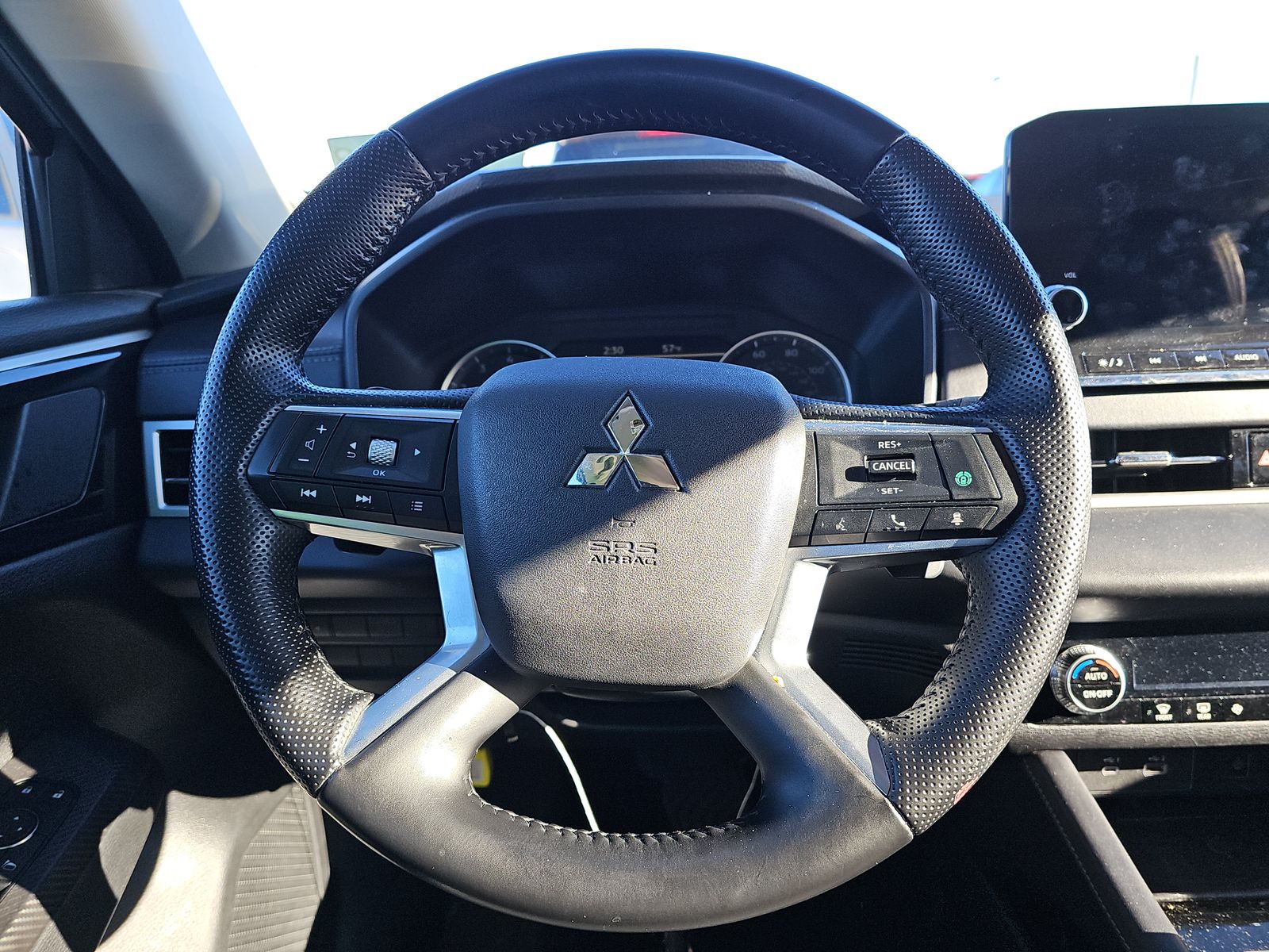 2024 Mitsubishi Outlander SE AWD