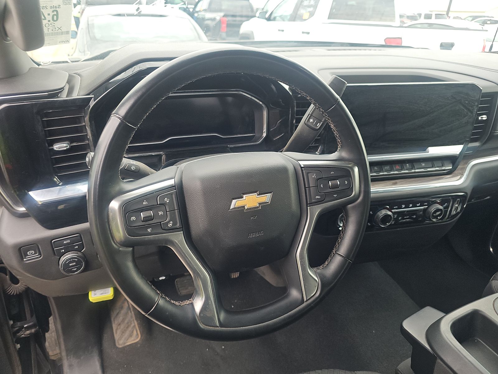 2023 Chevrolet Silverado 1500 LT AWD