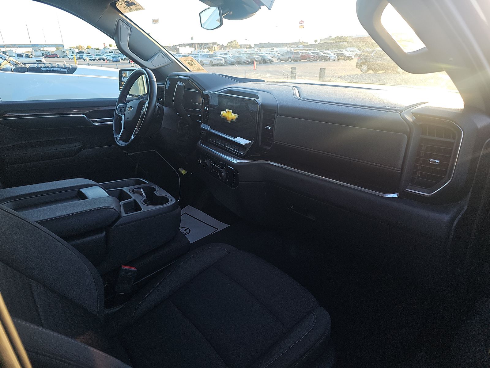 2023 Chevrolet Silverado 1500 LT AWD