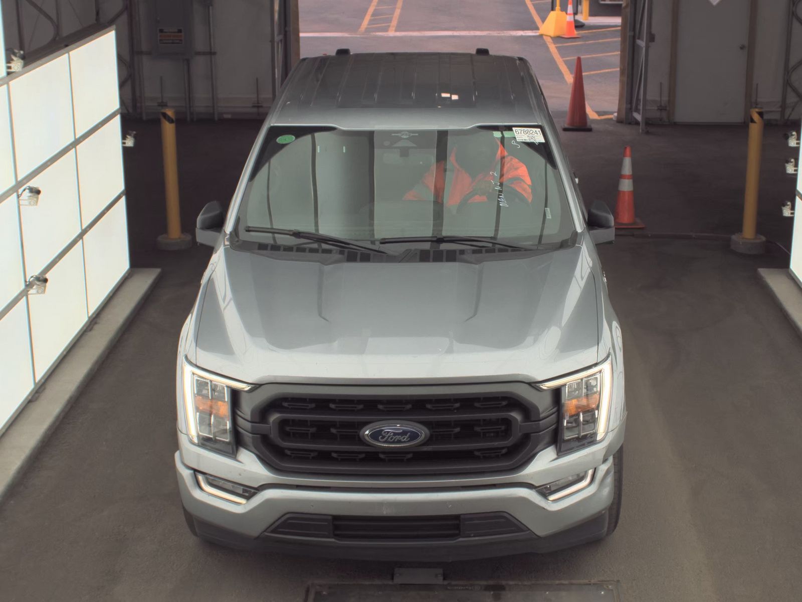 2023 Ford F-150 XLT RWD