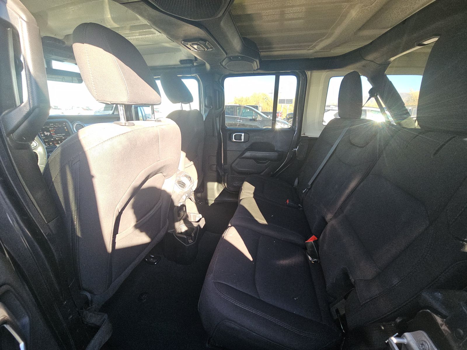 2022 Jeep Wrangler Unlimited Sahara AWD