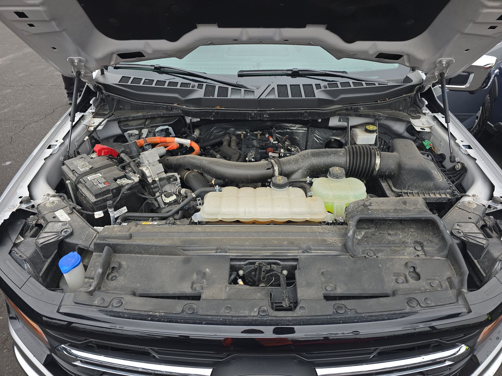 2024 Ford F-150 Hybrid XLT AWD