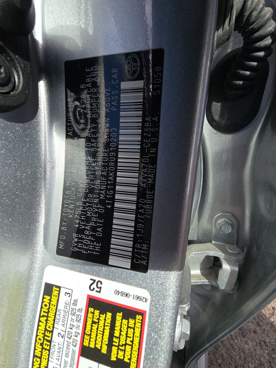 2024 Toyota Camry SE FWD