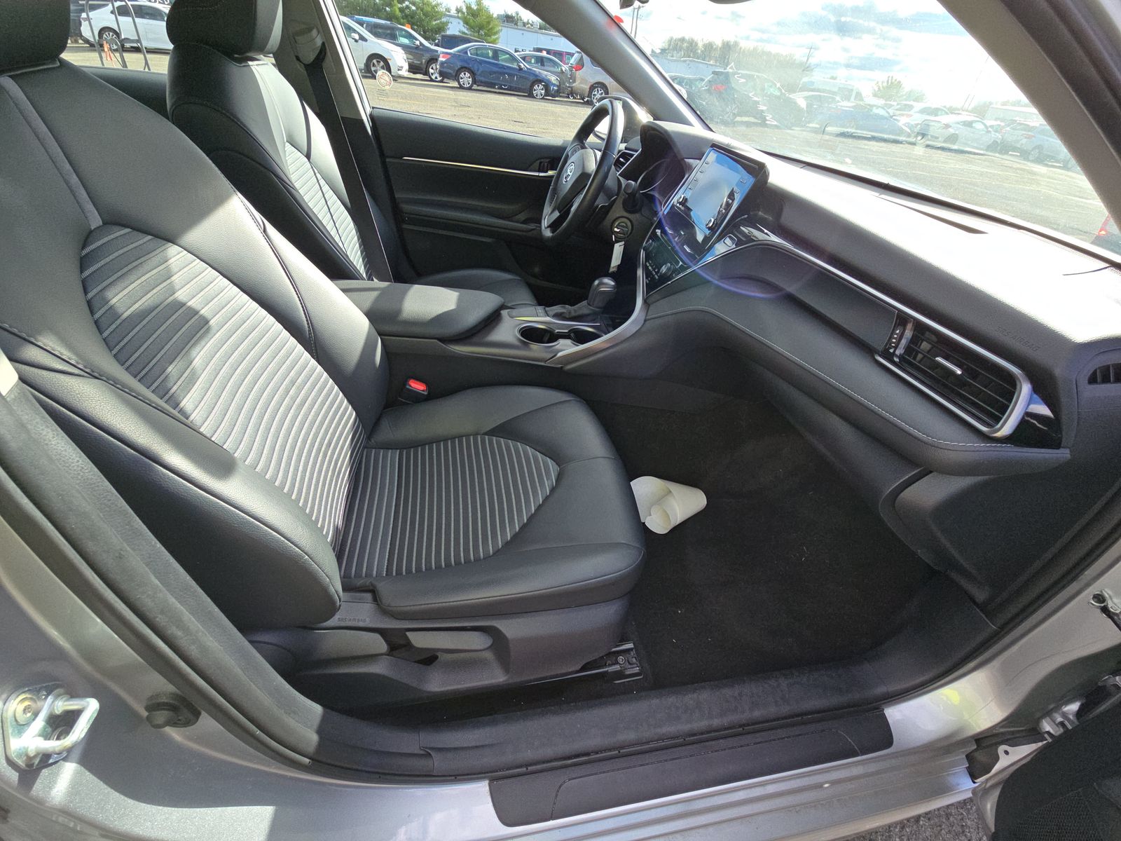 2024 Toyota Camry SE FWD