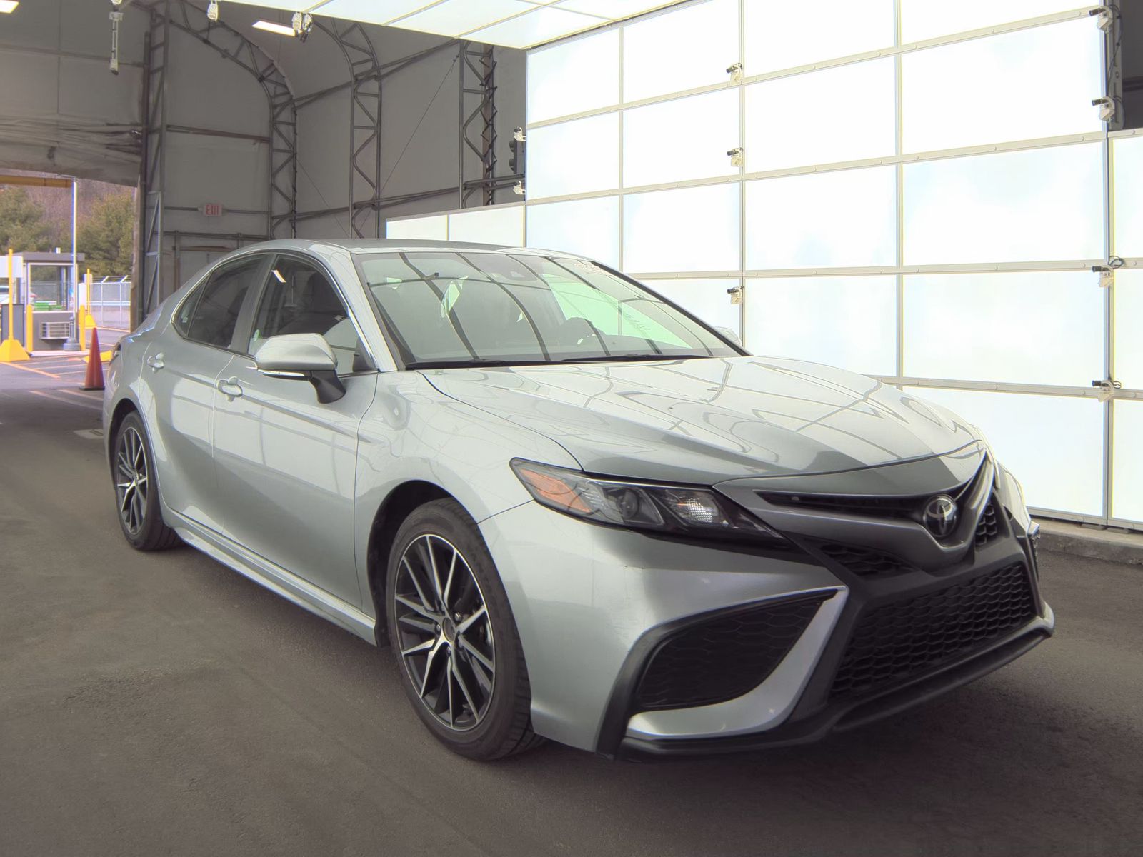 2024 Toyota Camry SE FWD