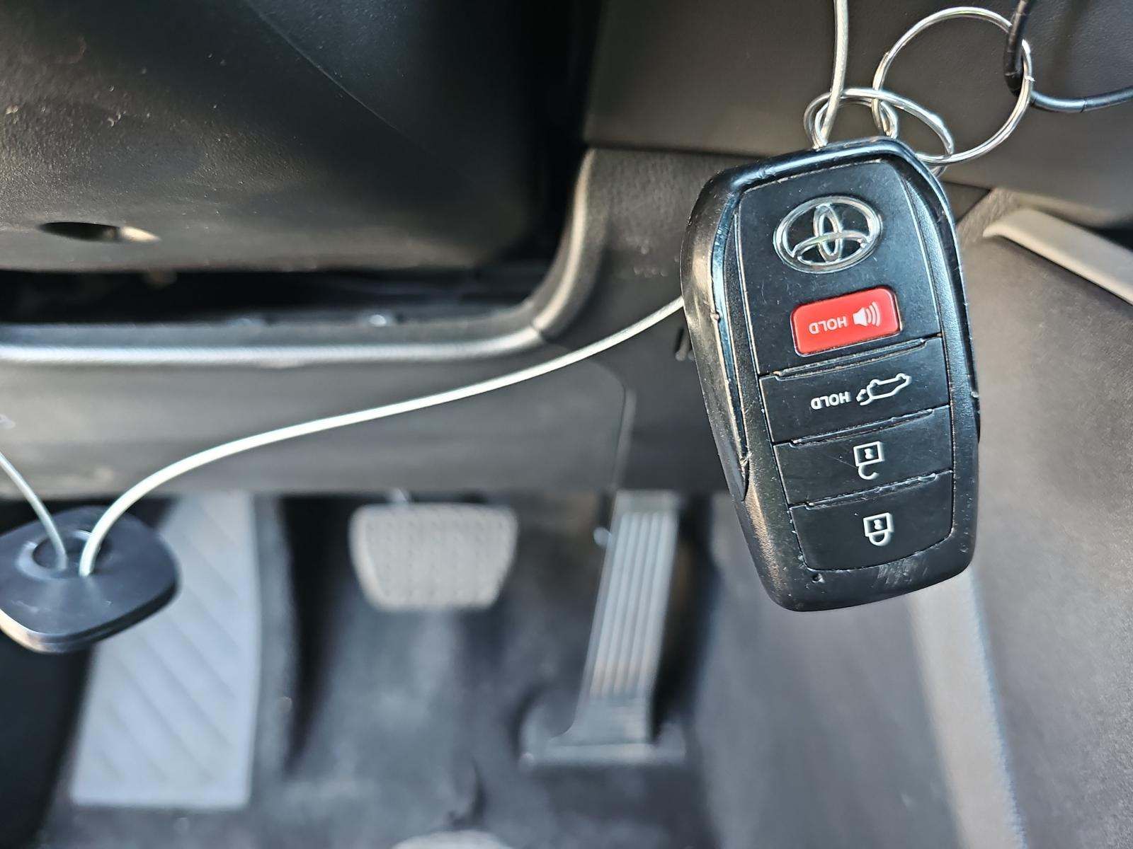 2024 Toyota Highlander LE AWD