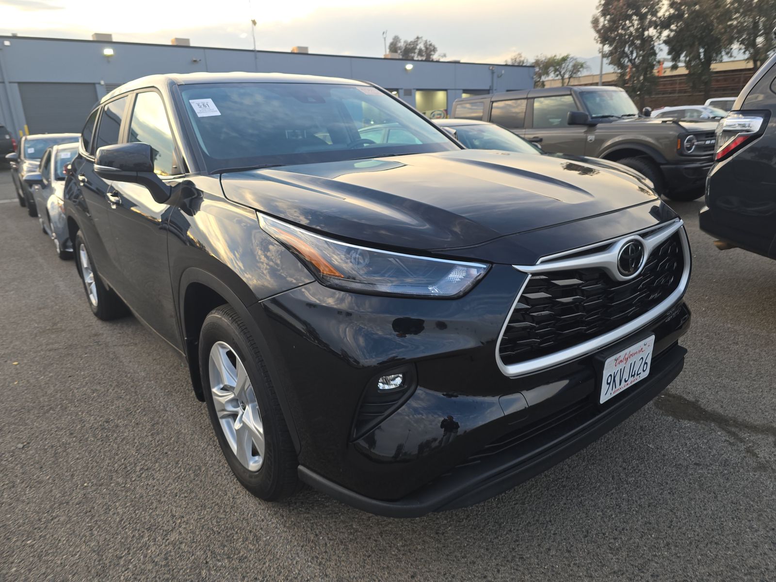 2024 Toyota Highlander LE AWD