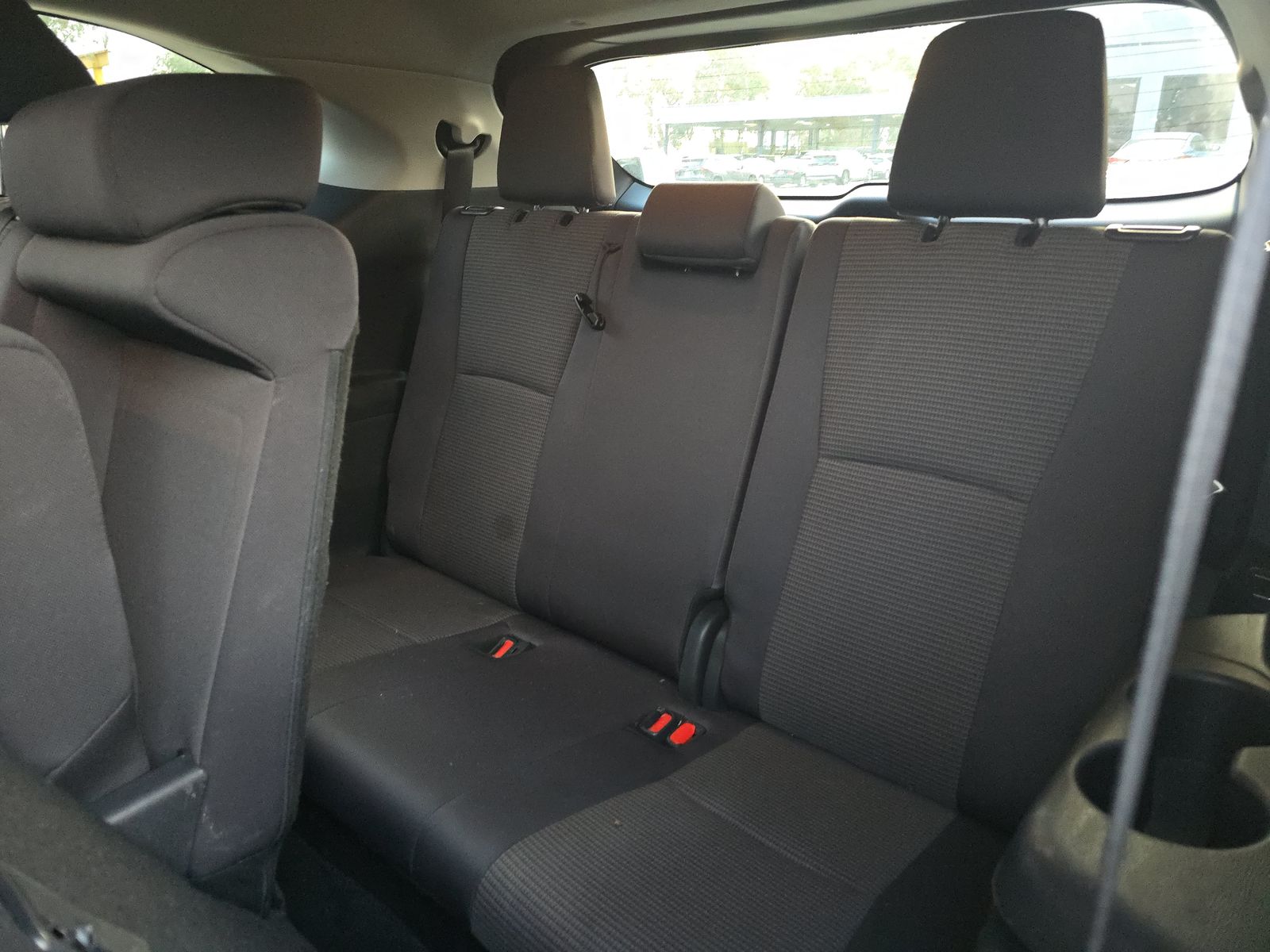 2024 Toyota Highlander LE AWD