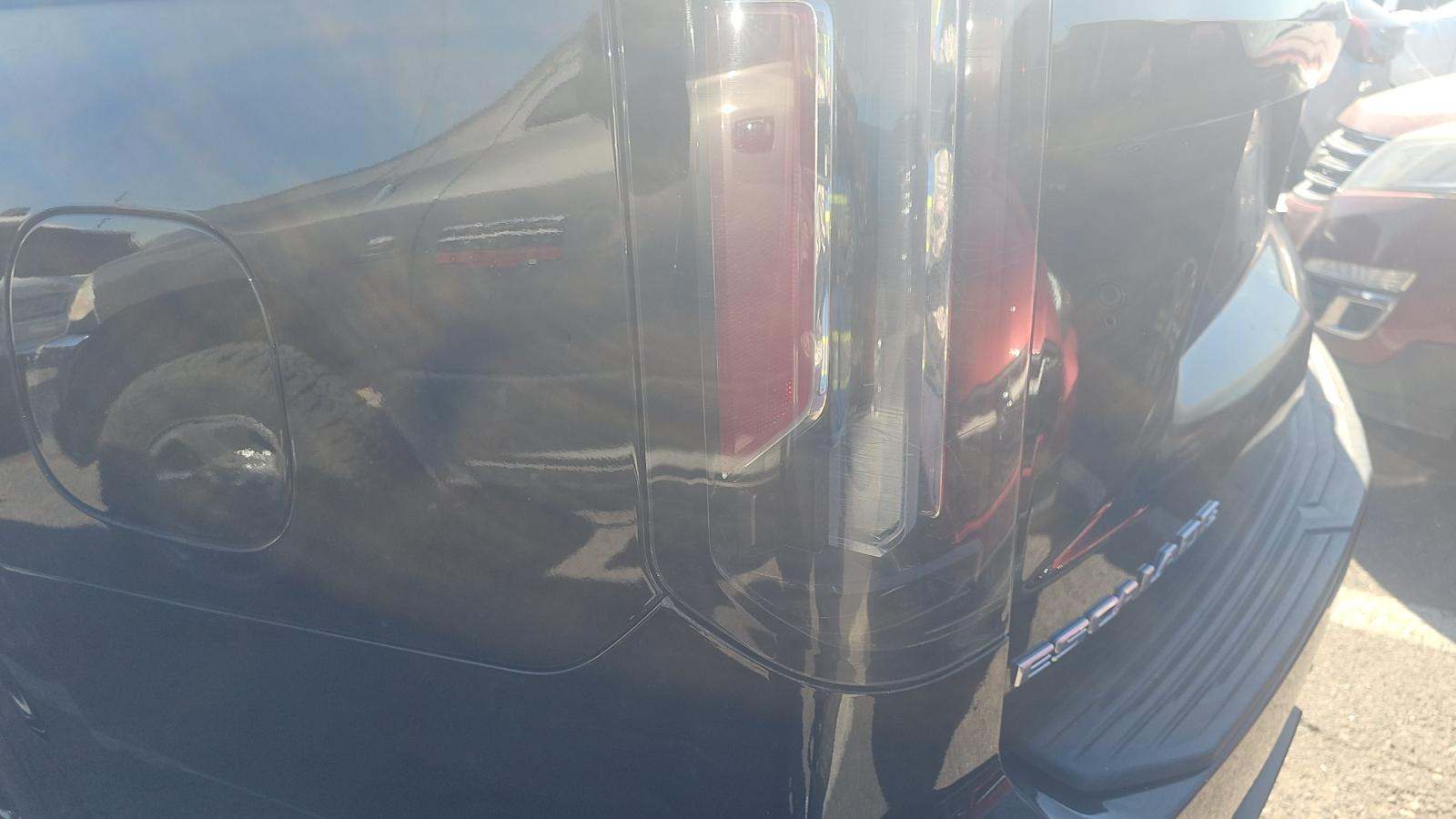 2023 Cadillac Escalade ESV Sport AWD