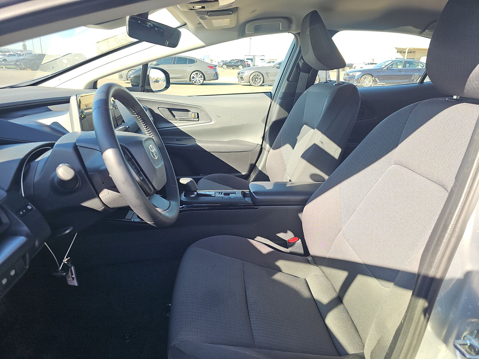 2025 Toyota Prius LE FWD