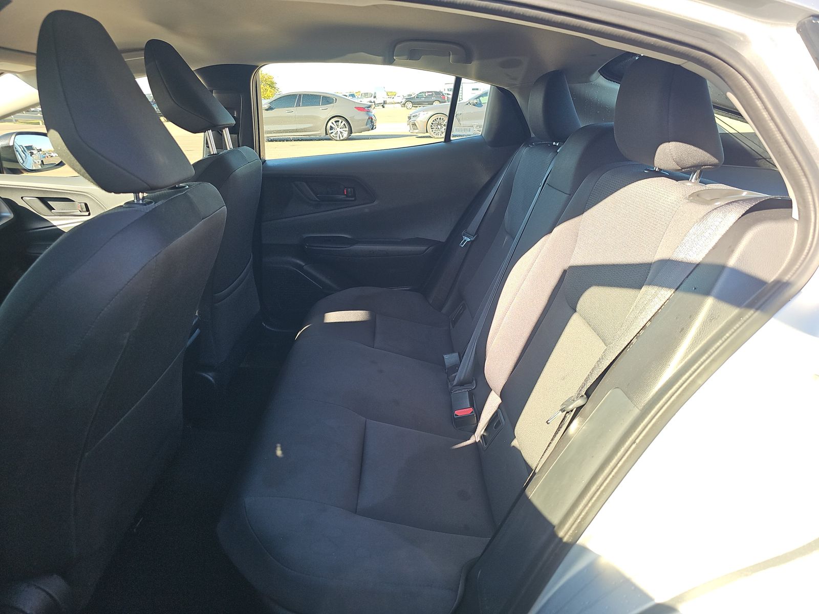 2025 Toyota Prius LE FWD