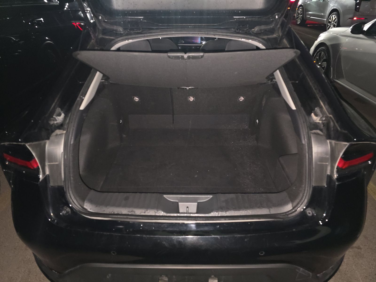 2025 Toyota Prius LE FWD