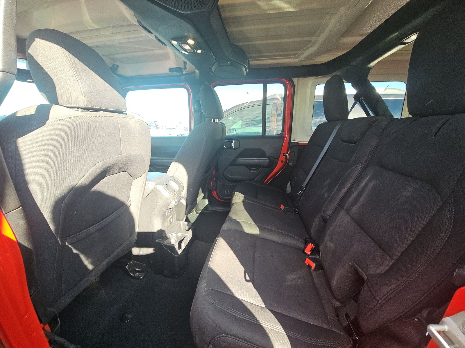 2022 Jeep Wrangler Unlimited Sahara AWD