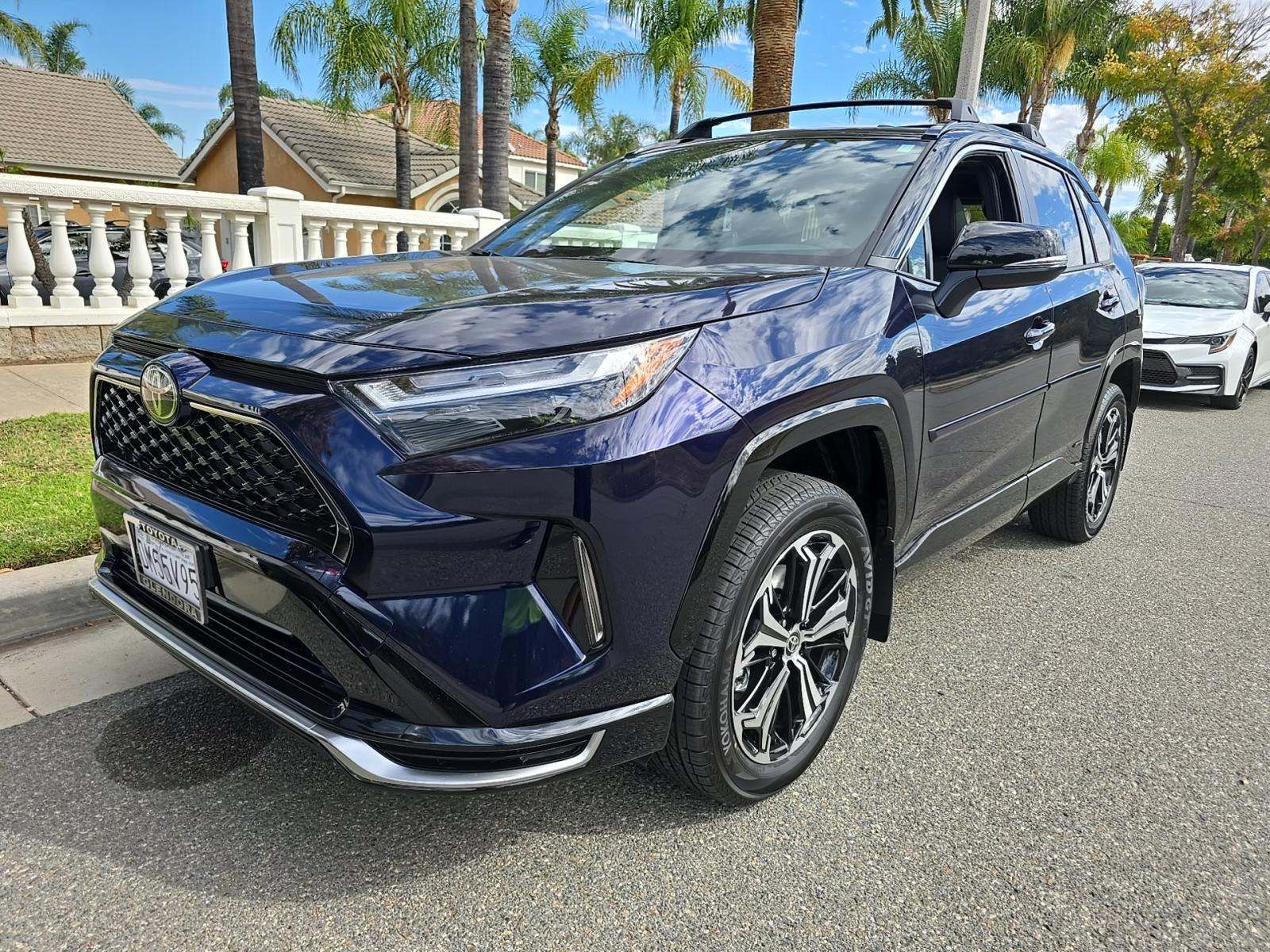 2025 Toyota RAV4 Plug-In Hybrid XSE AWD
