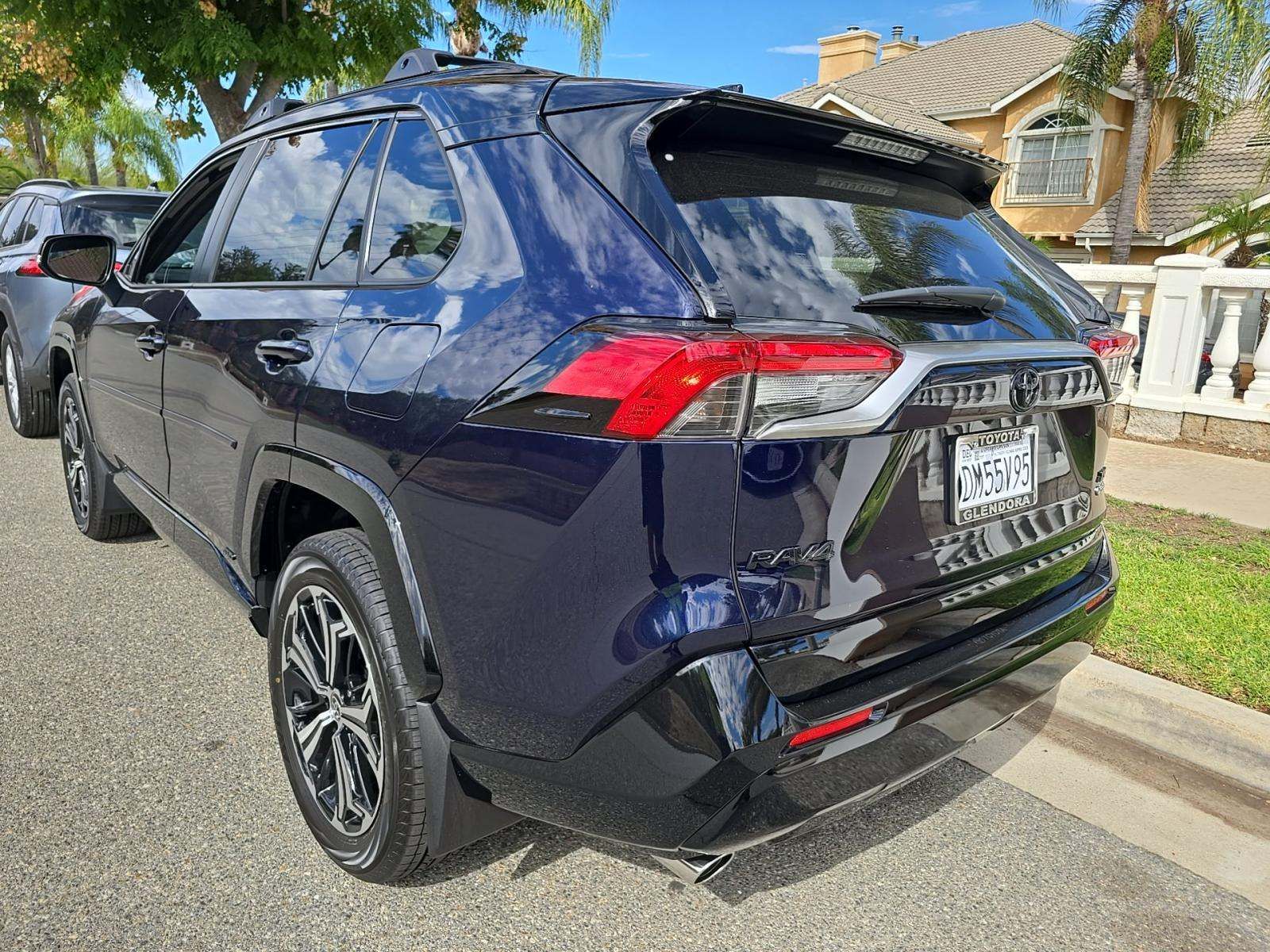 2025 Toyota RAV4 Plug-In Hybrid XSE AWD