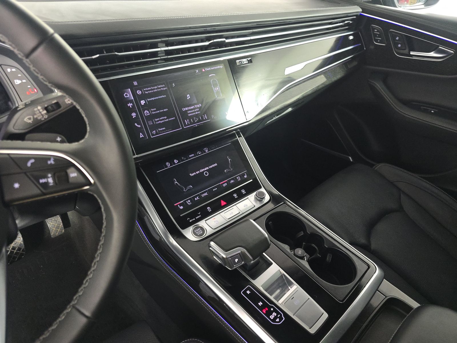 2024 Audi Q8 Prestige AWD