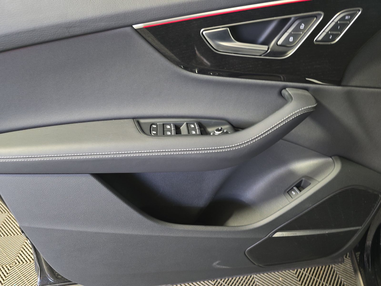 2025 Audi Q7 Premium Plus AWD