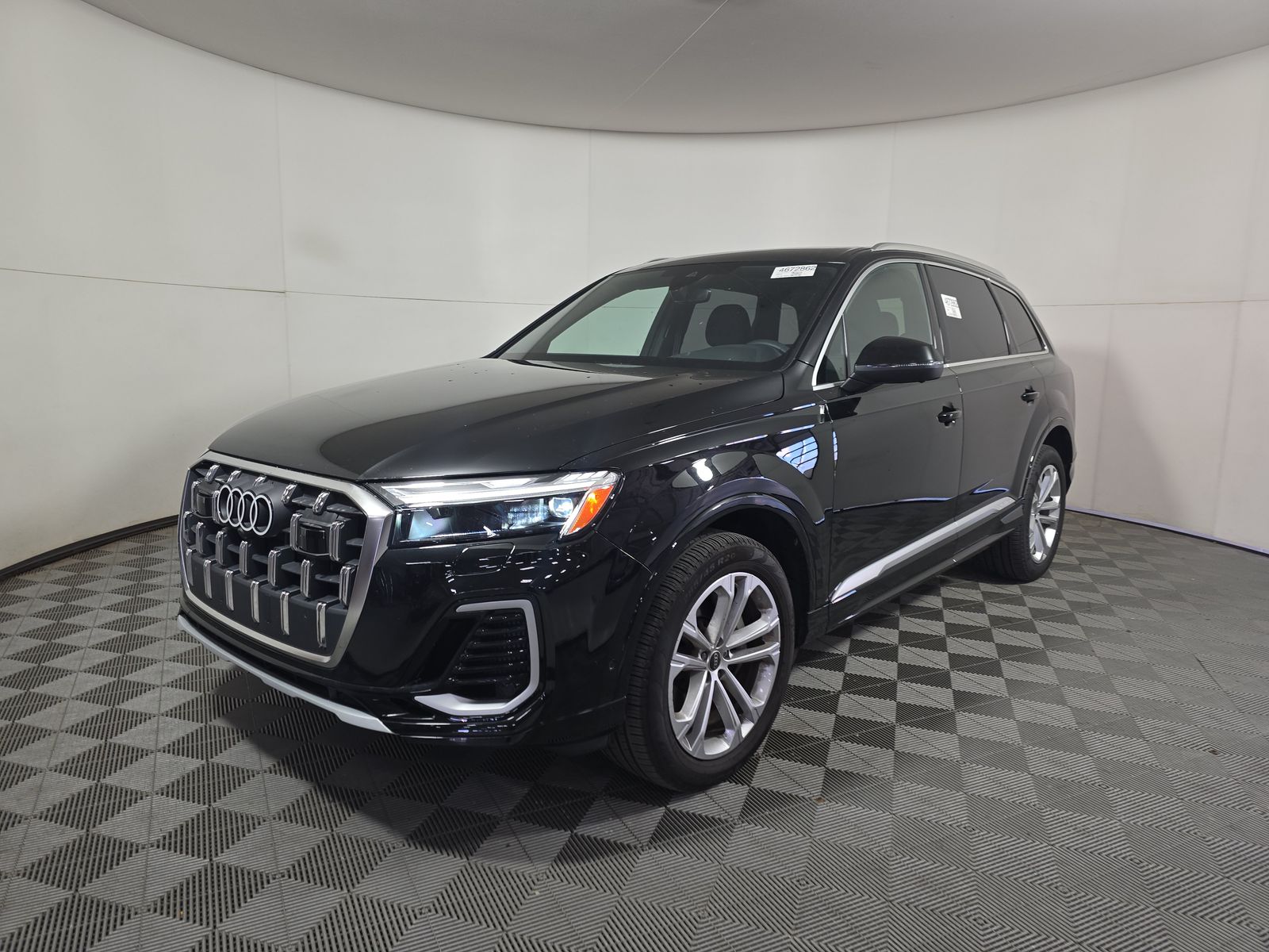 2025 Audi Q7 Premium Plus AWD