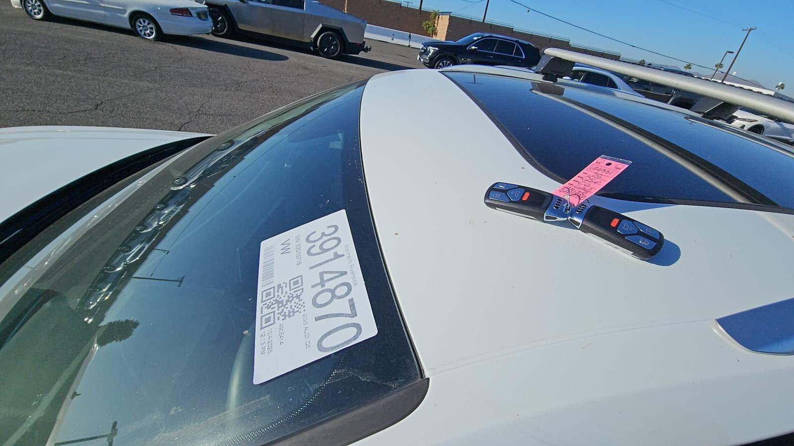 2025 Audi Q5 e Plug-In Hybrid S line Premium Plus AWD