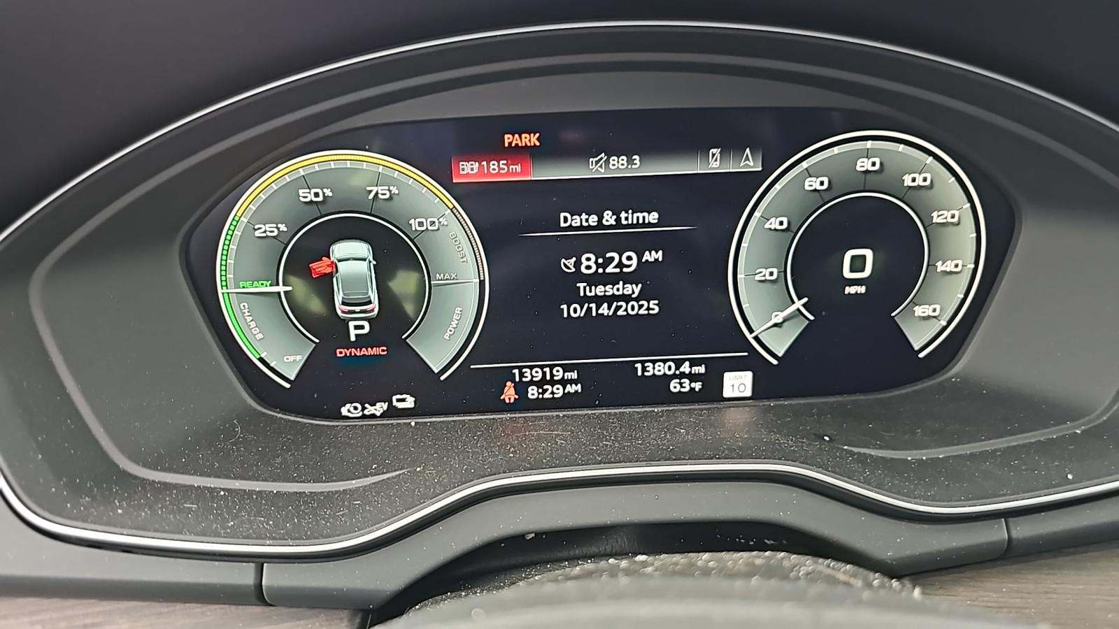 2025 Audi Q5 e Plug-In Hybrid S line Premium Plus AWD