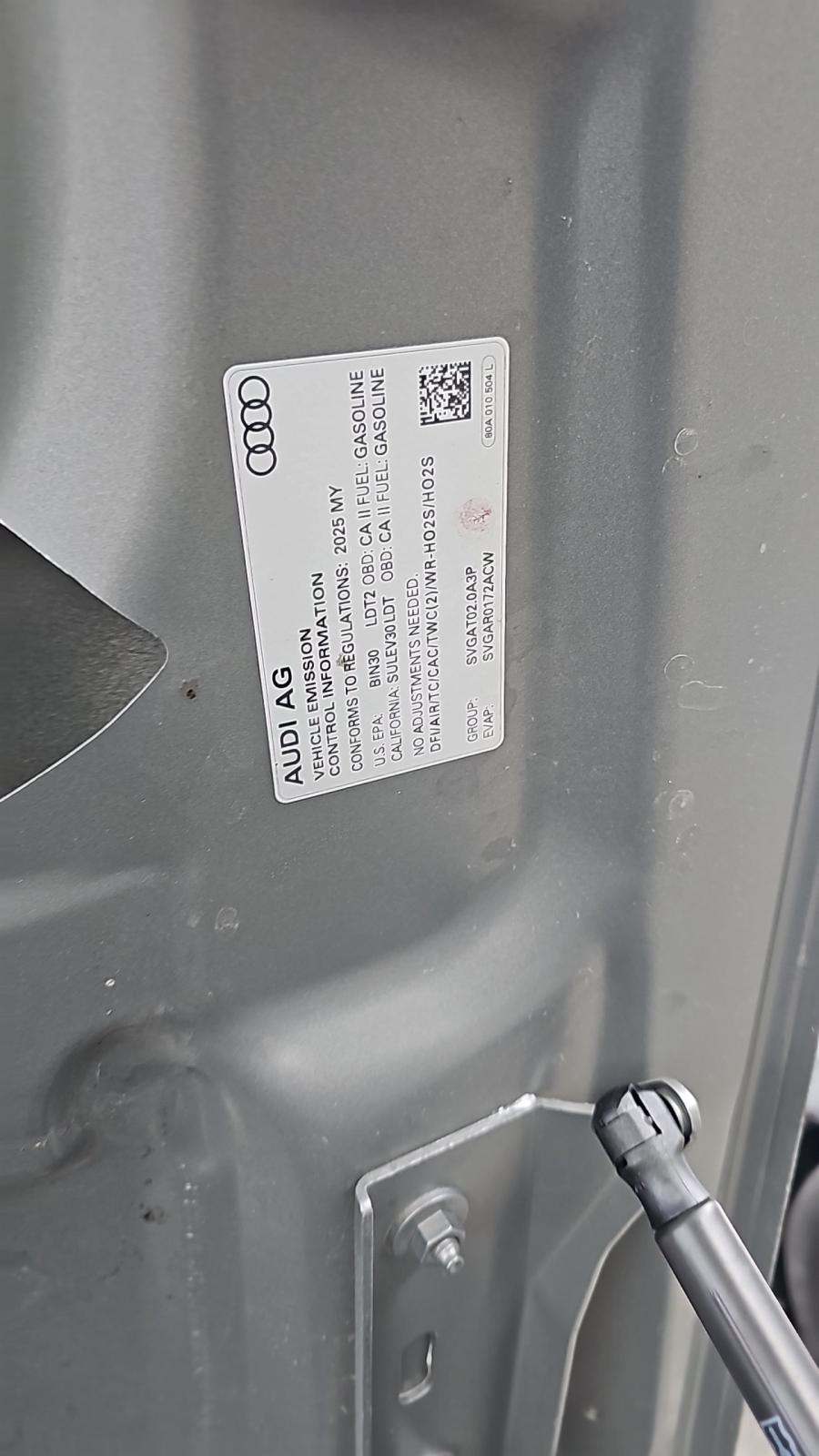 2025 Audi Q5 e Plug-In Hybrid S line Premium Plus AWD