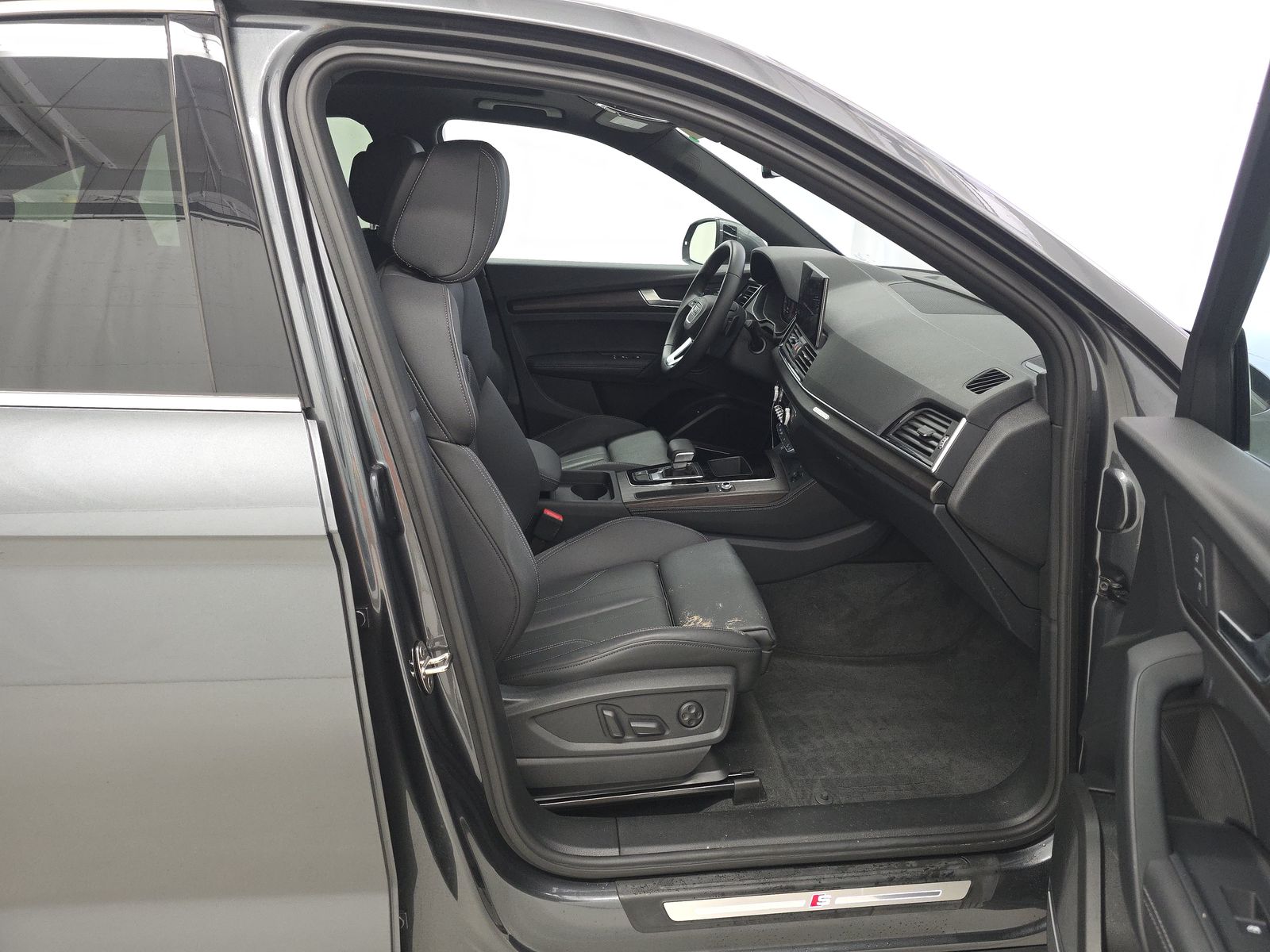 2024 Audi Q5 S line Premium Plus AWD