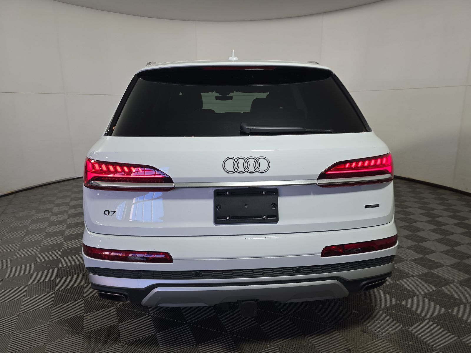 2025 Audi Q7 Premium Plus AWD