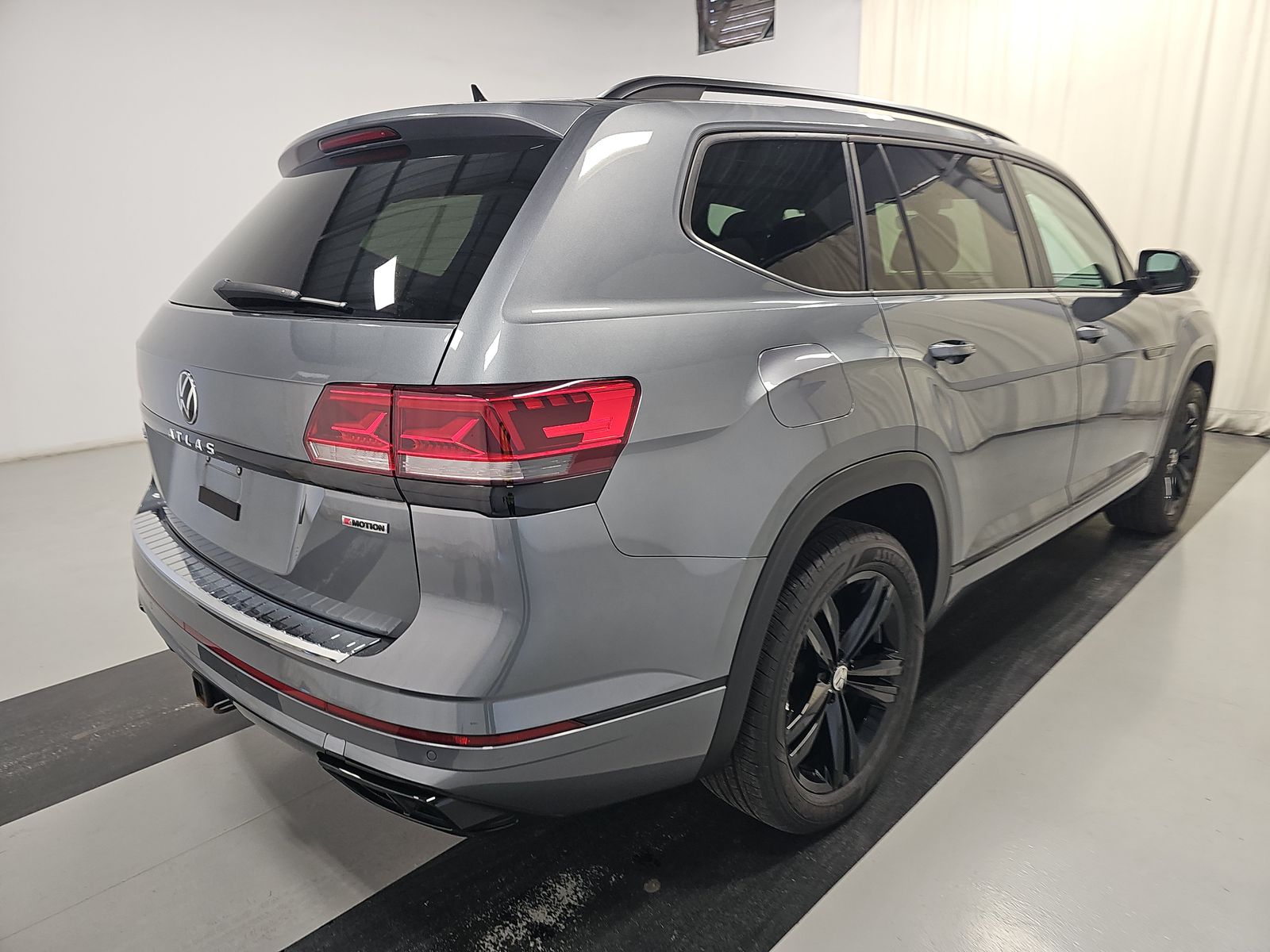 2022 Volkswagen Atlas 3.6L SEL R-Line Black AWD