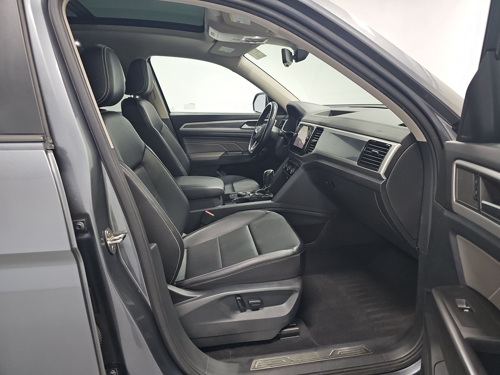 2022 Volkswagen Atlas 3.6L SEL R-Line Black AWD