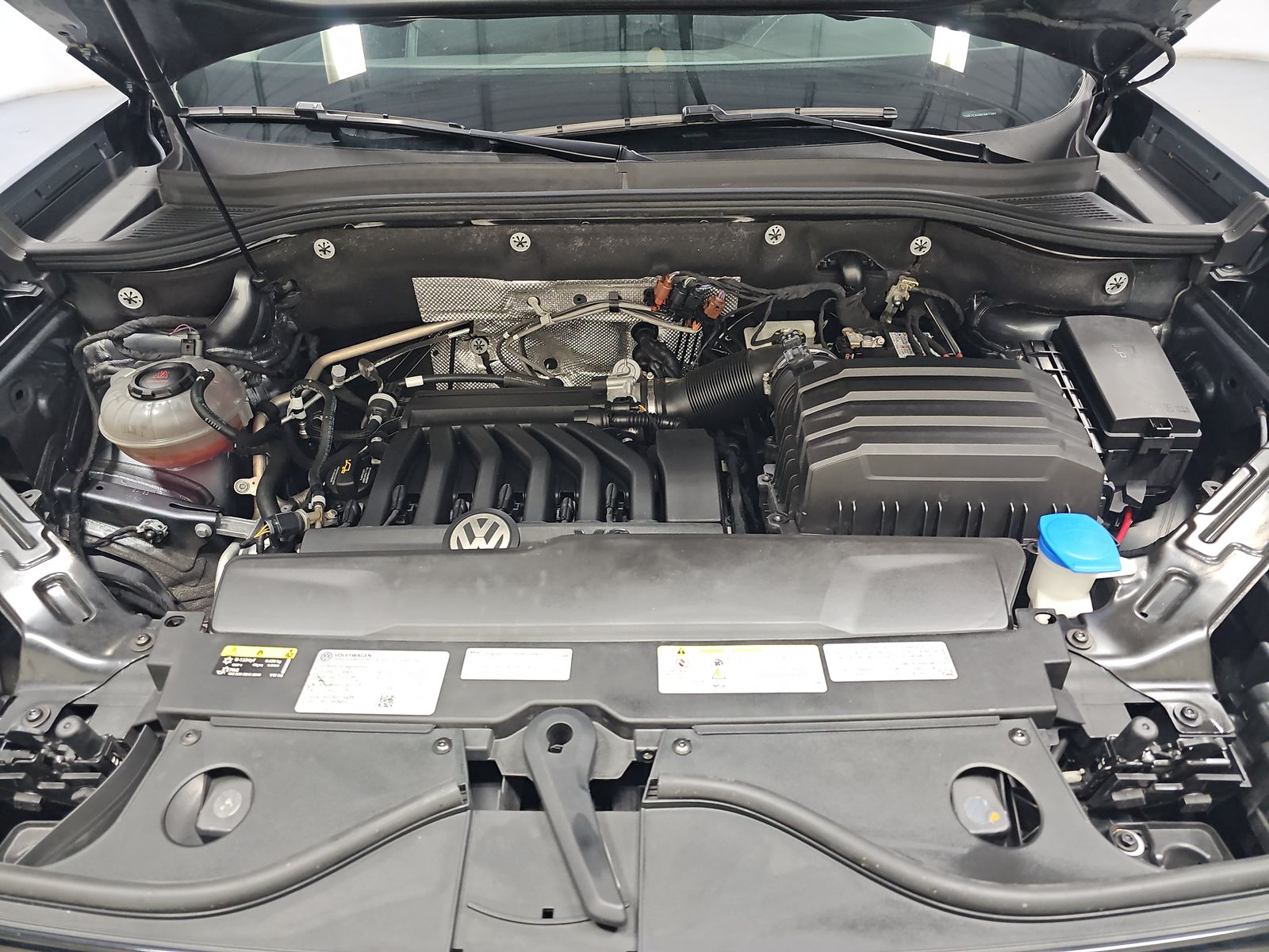 2022 Volkswagen Atlas 3.6L SEL R-Line Black AWD