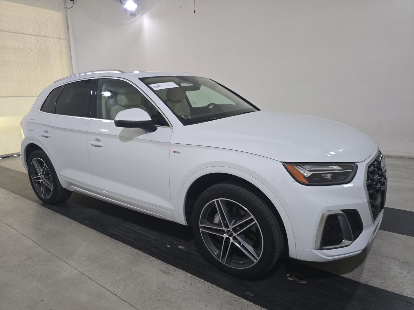 2023 Audi Q5 e Plug-In Hybrid S line Premium AWD