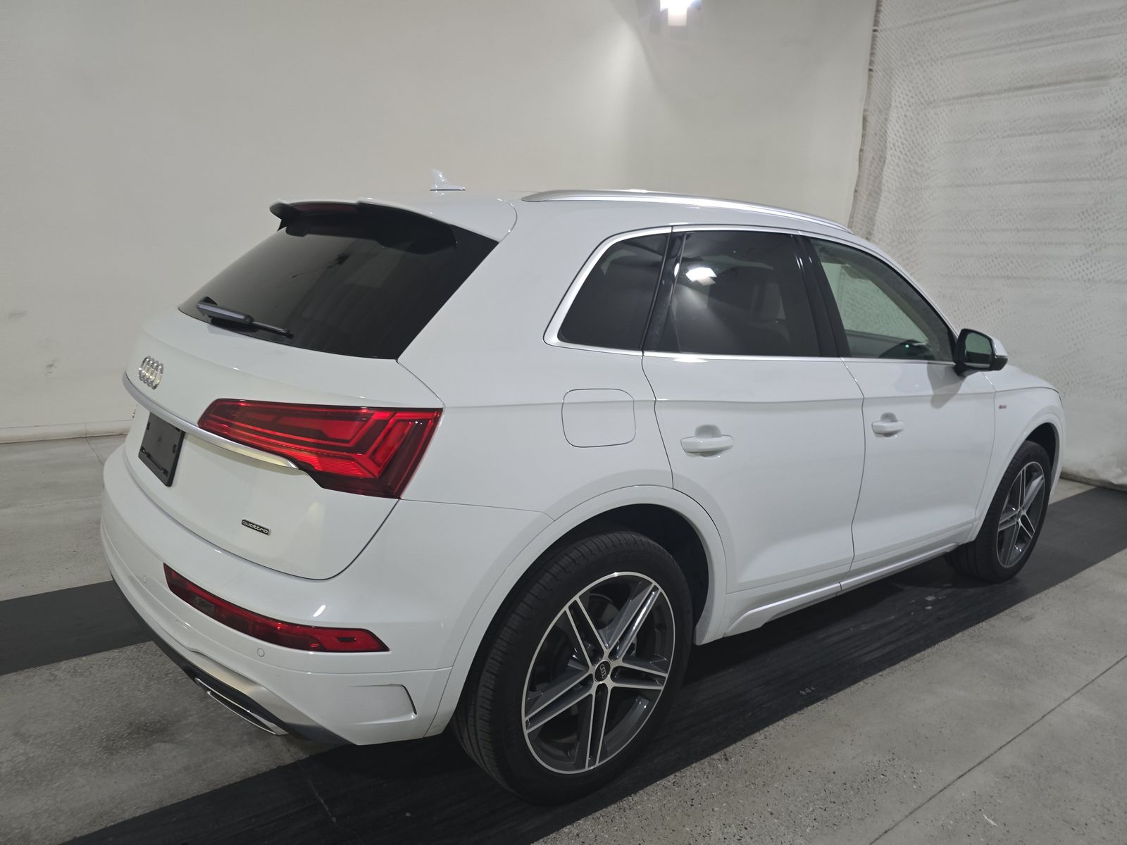 2023 Audi Q5 e Plug-In Hybrid S line Premium AWD