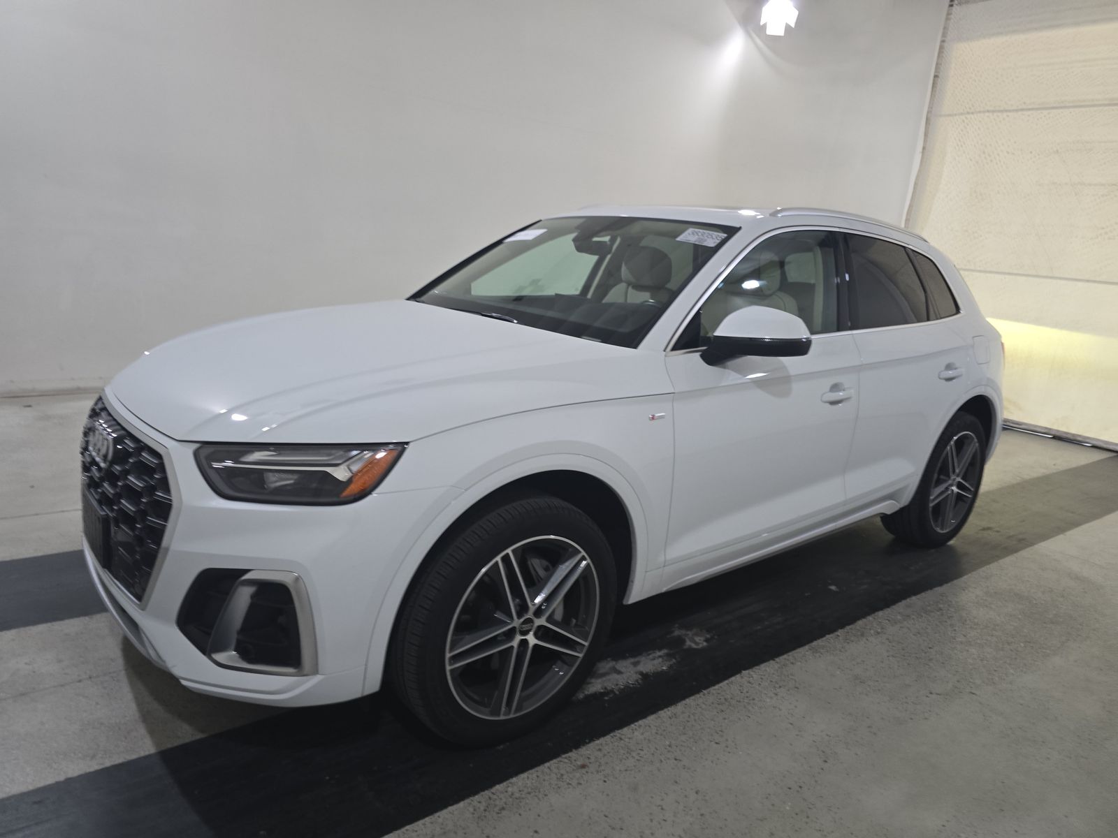 2023 Audi Q5 e Plug-In Hybrid S line Premium AWD