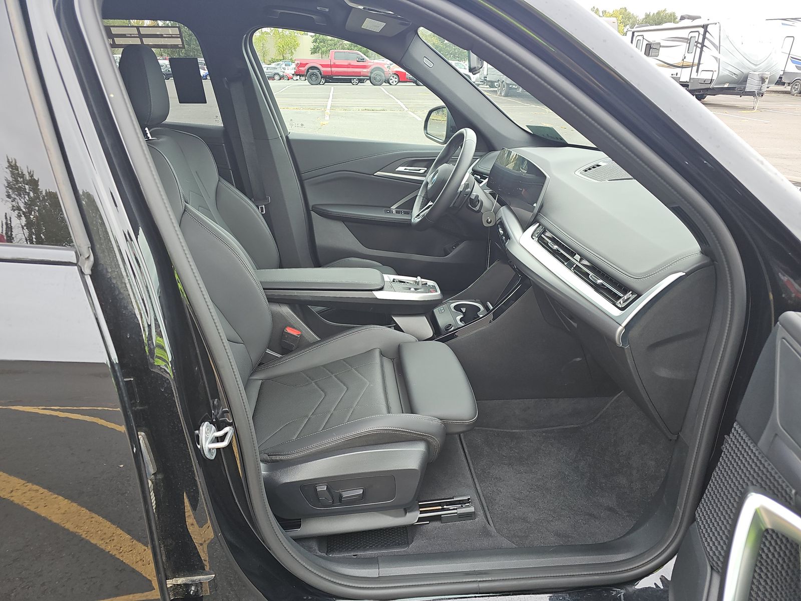 2025 BMW X1 xDrive28i AWD