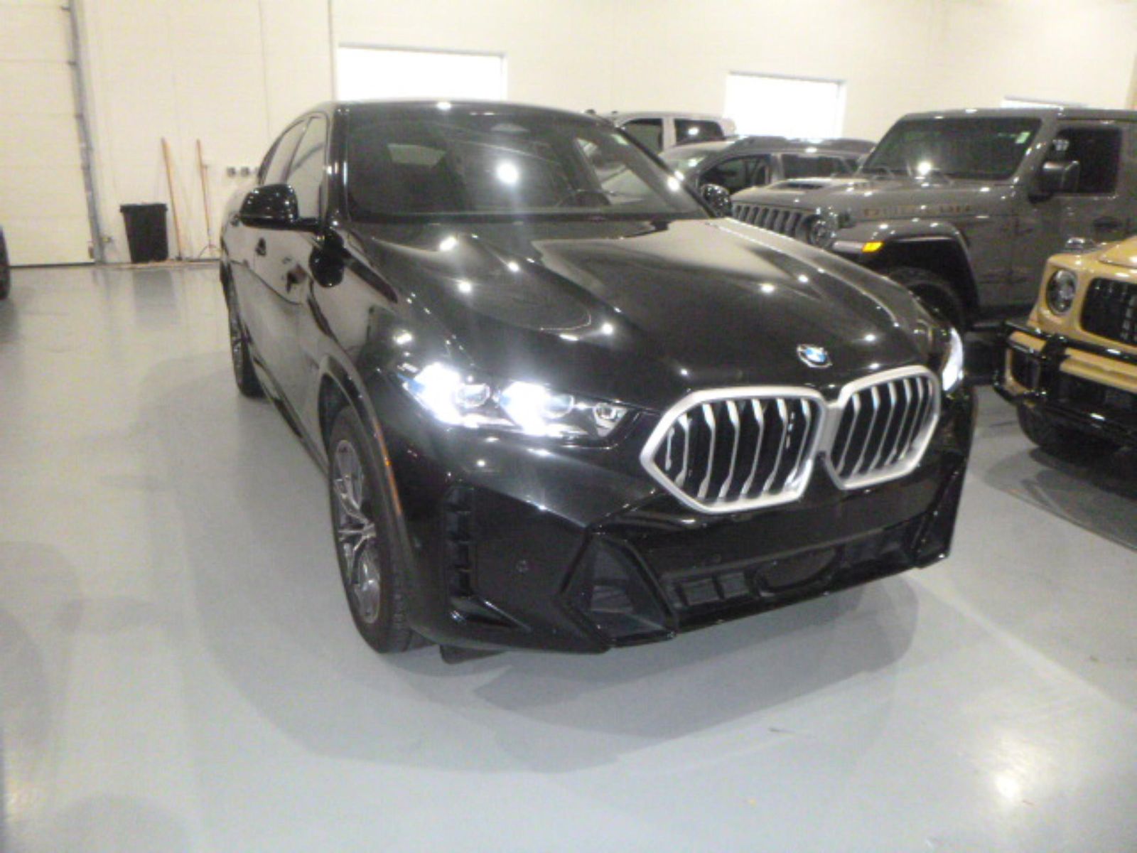 2024 BMW X6 xDrive40i AWD