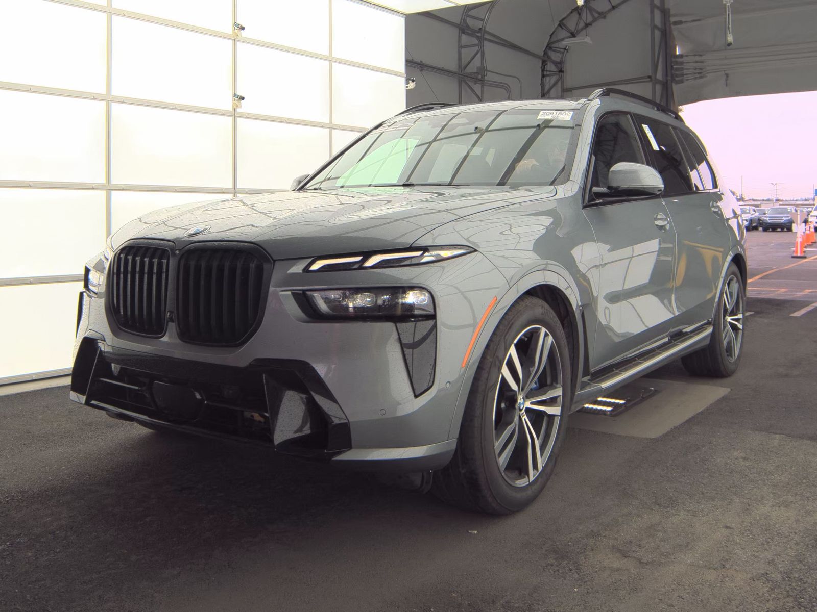 2025 BMW X7 xDrive40i AWD