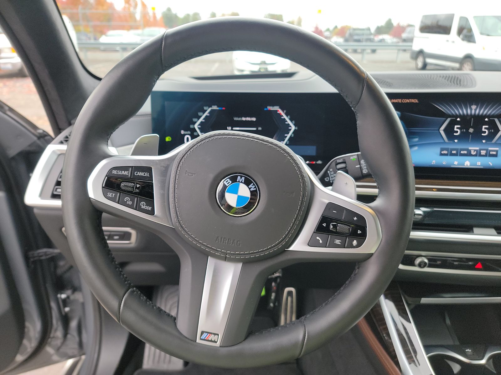 2025 BMW X7 xDrive40i AWD