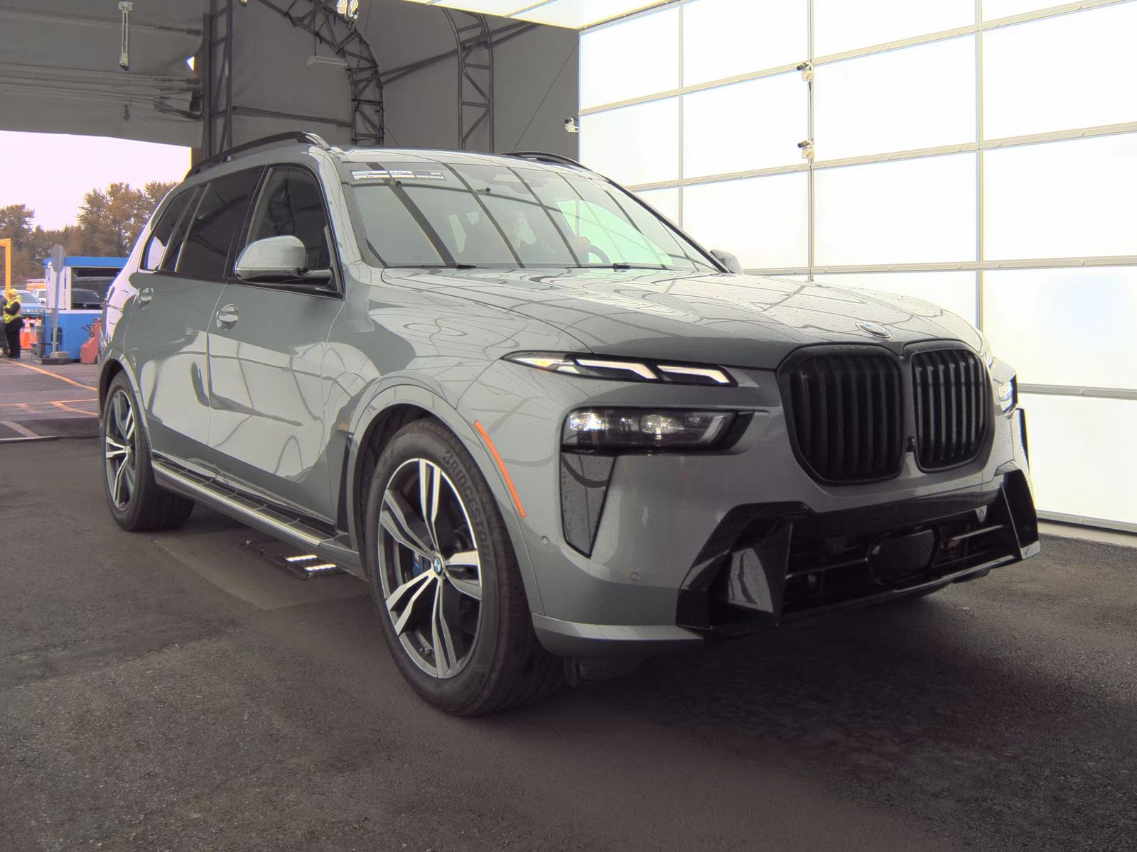 2025 BMW X7 xDrive40i AWD