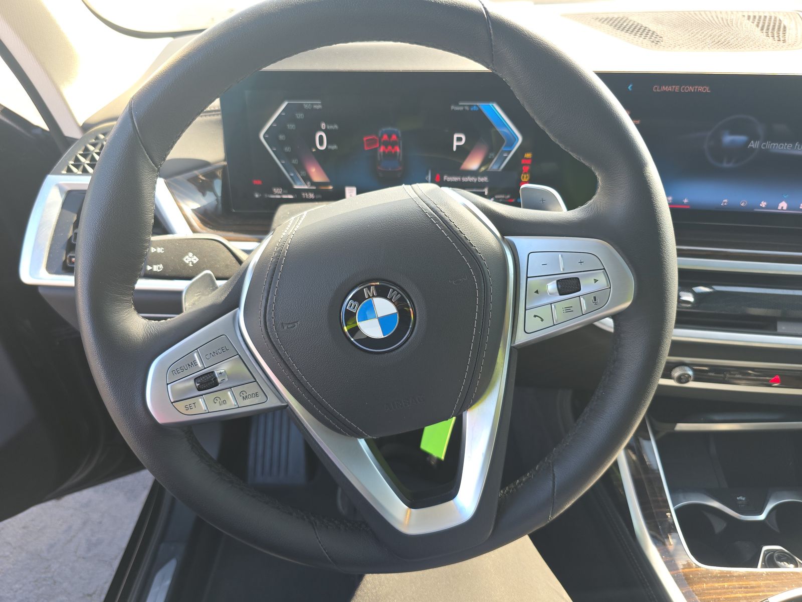 2025 BMW X7 xDrive40i AWD