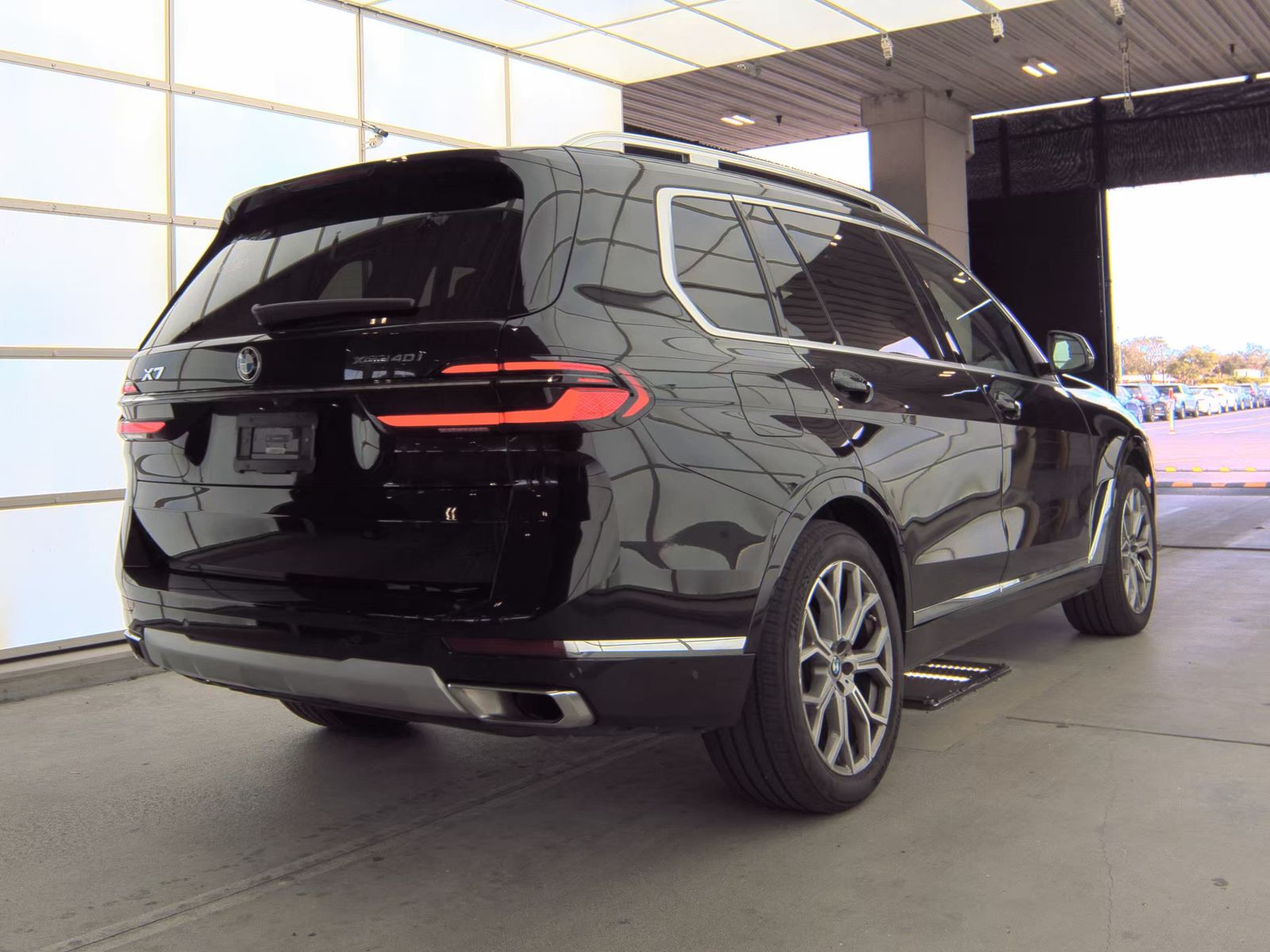 2025 BMW X7 xDrive40i AWD