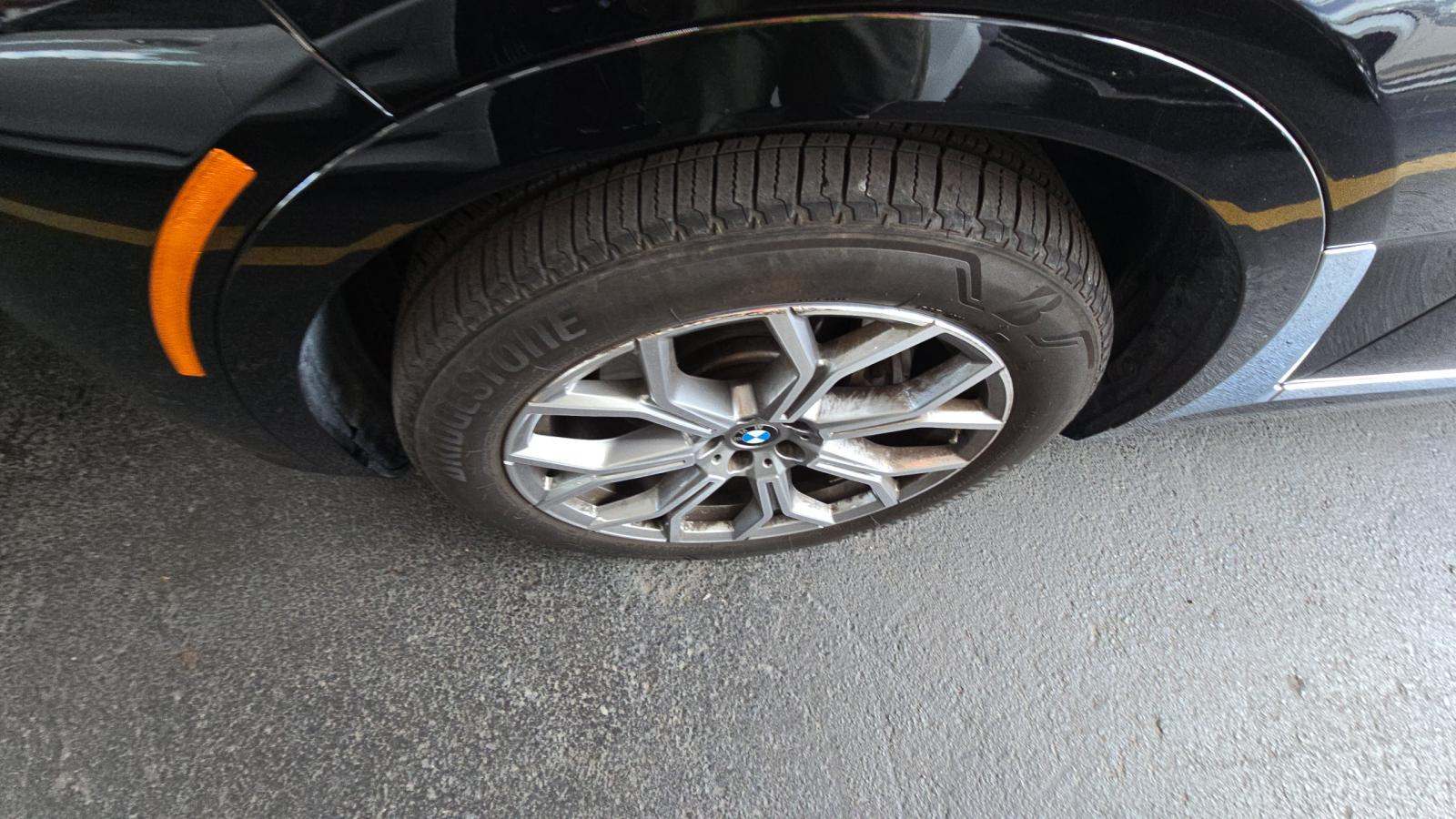 2025 BMW X7 xDrive40i AWD