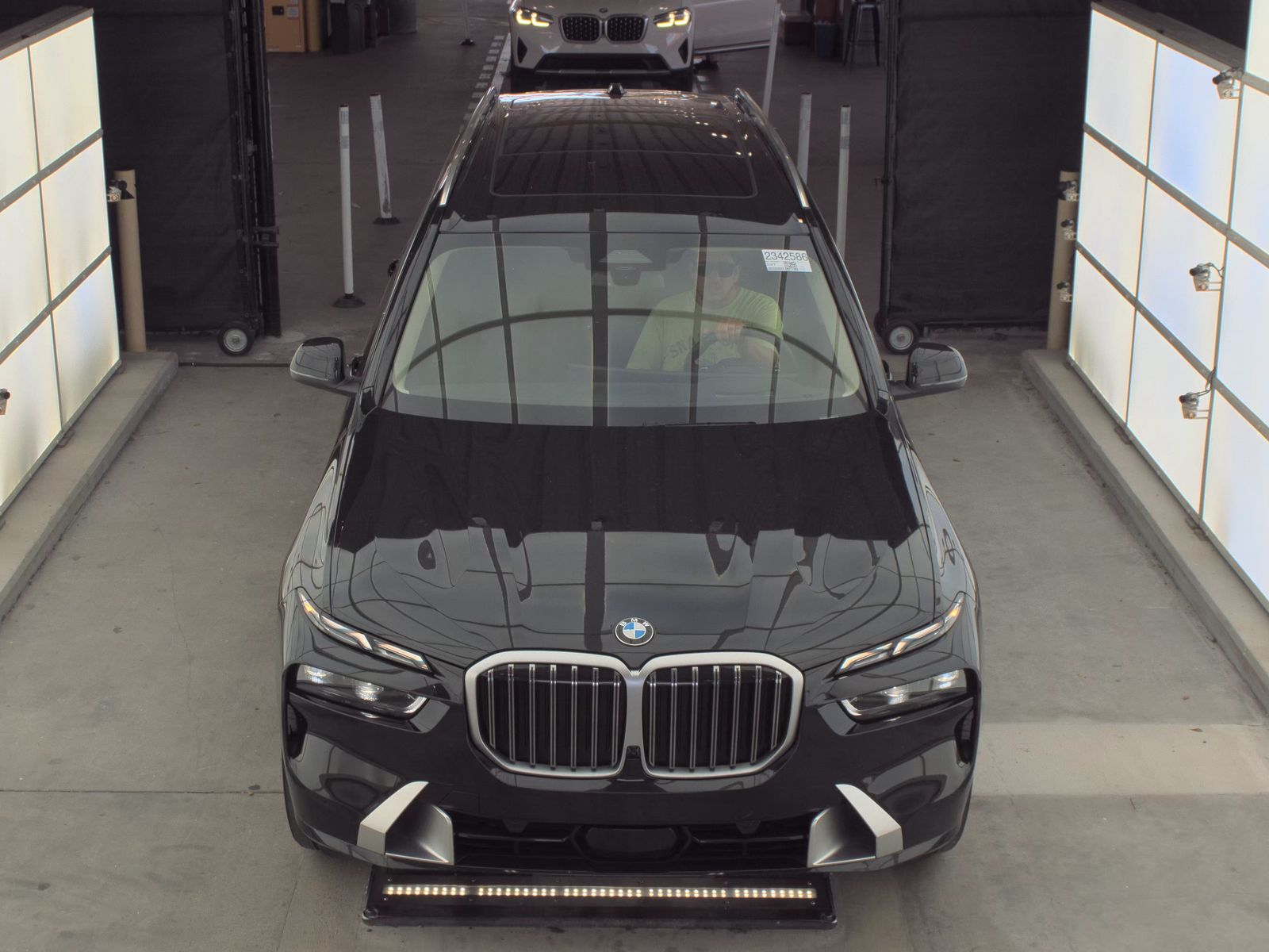 2025 BMW X7 xDrive40i AWD