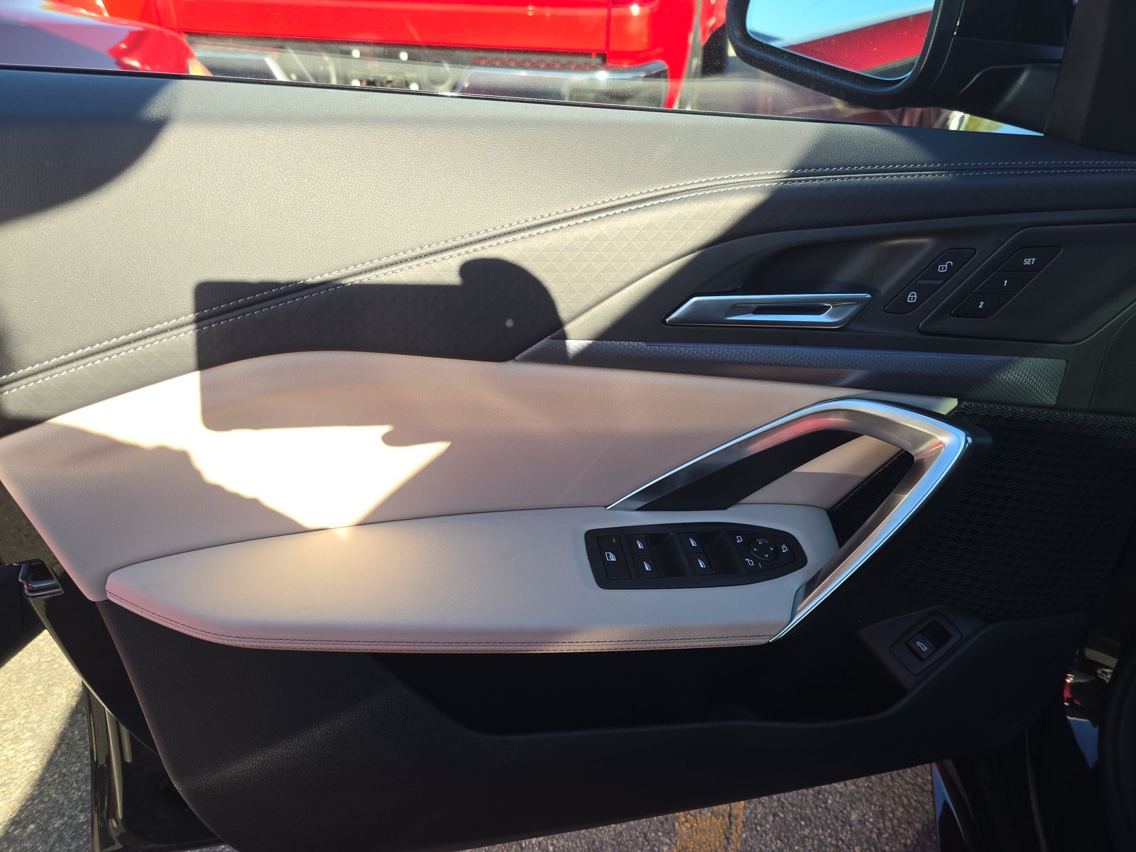 2025 BMW X2 xDrive28i AWD