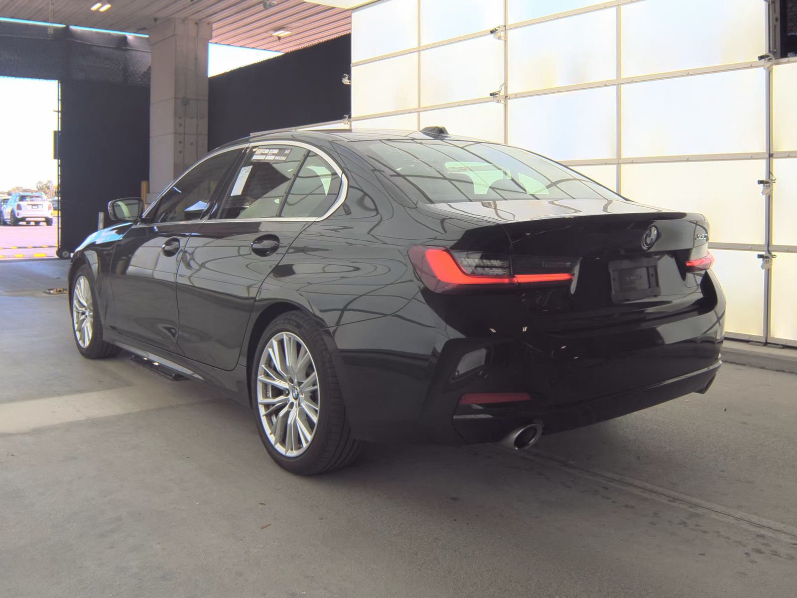 2024 BMW 3 Series 330i RWD