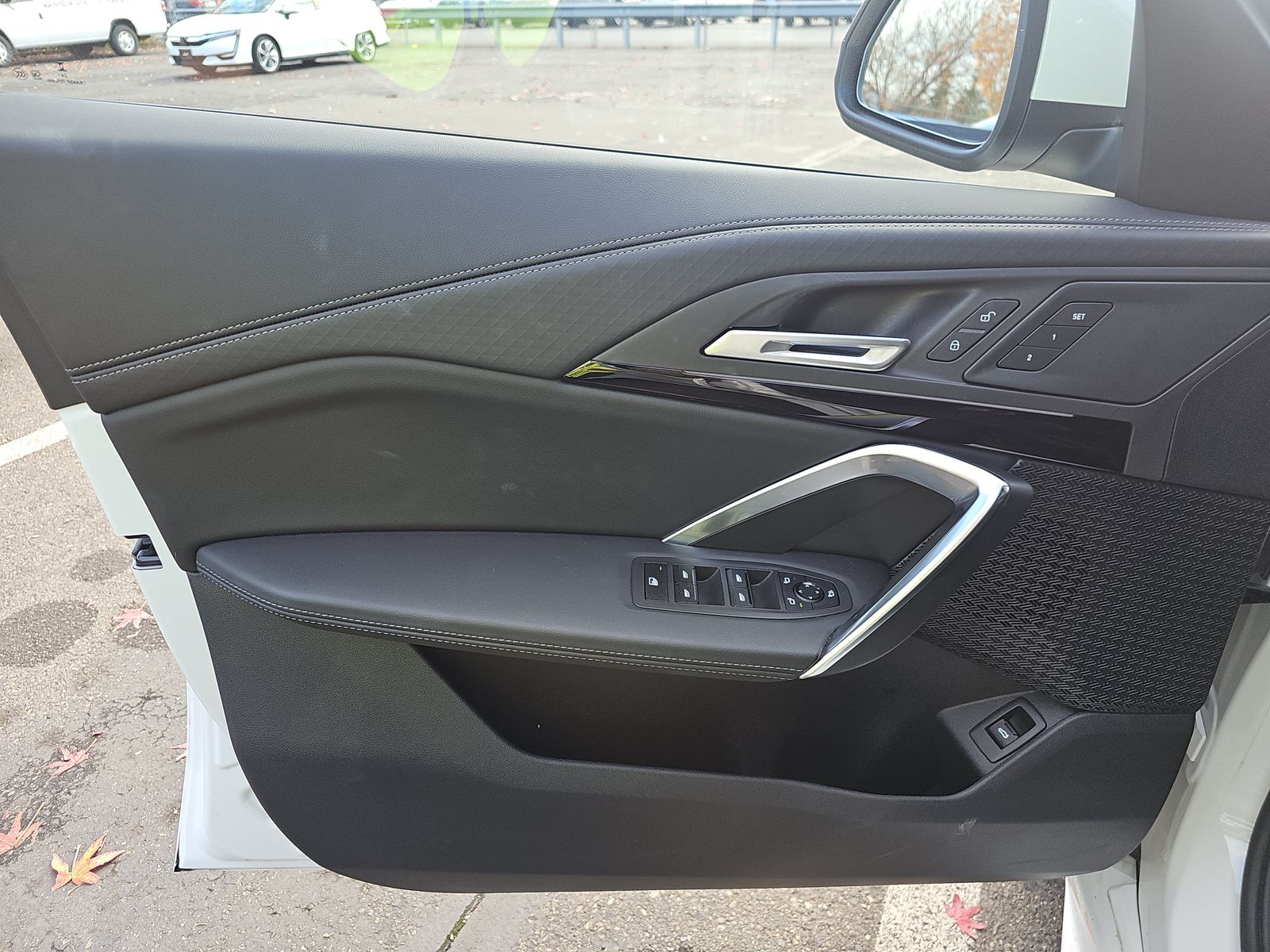 2025 BMW X2 xDrive28i AWD