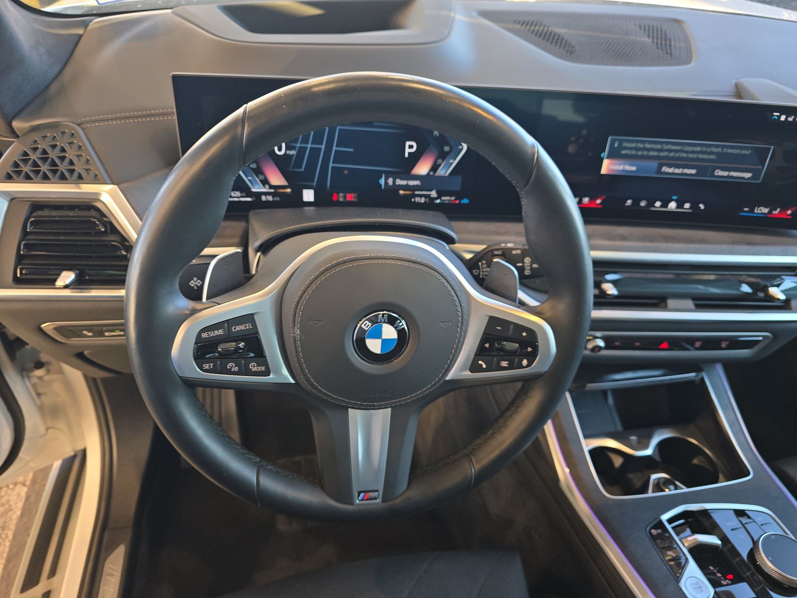 2025 BMW X7 xDrive40i AWD