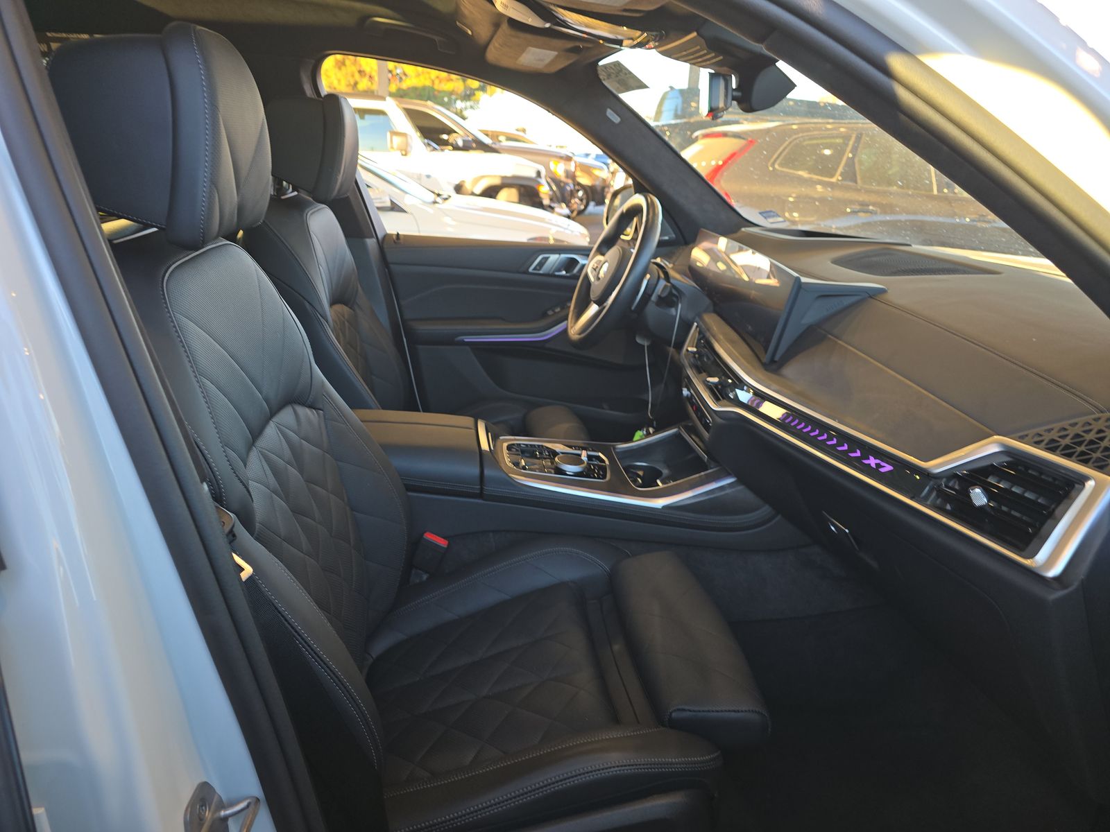 2025 BMW X7 xDrive40i AWD