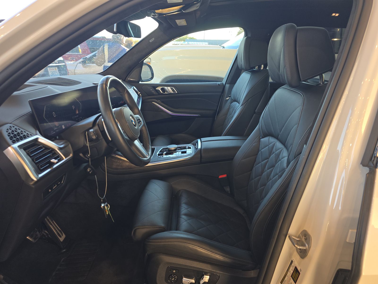 2025 BMW X7 xDrive40i AWD