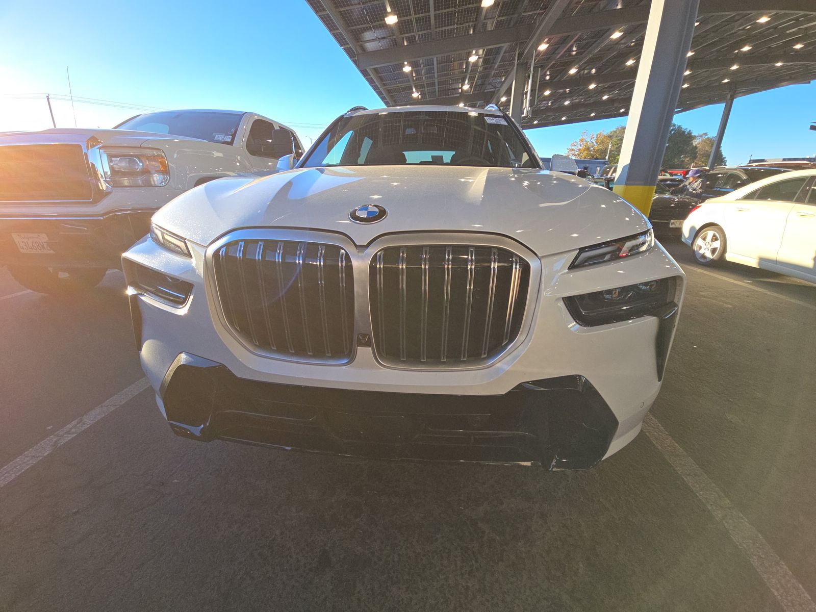 2025 BMW X7 xDrive40i AWD